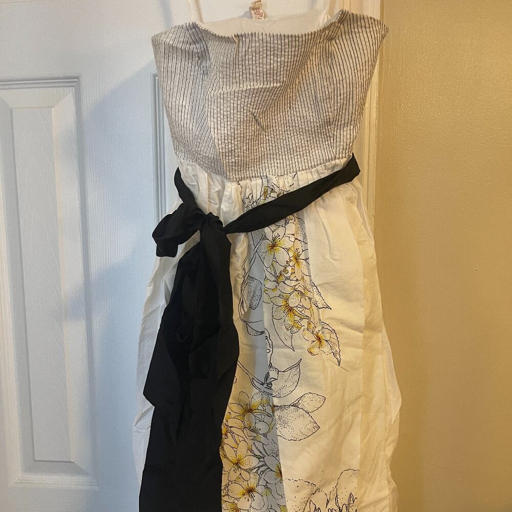 White Anthropologie Dress with Flower Detail